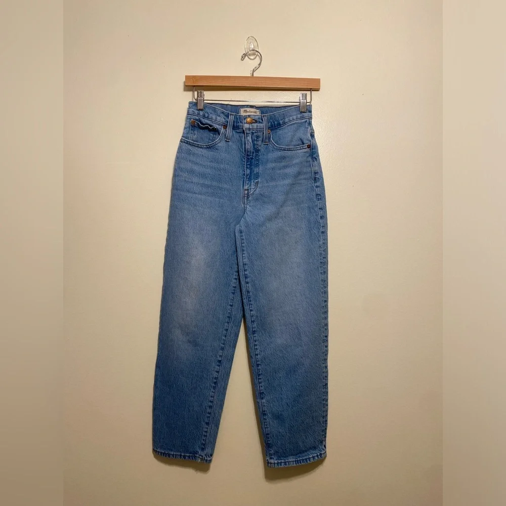 Madewell Balloon Classic Light Blue Women's Jeans. Size 24. Style DM5579